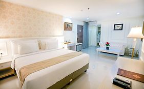 The Cube Hotel Yogyakarta 3*